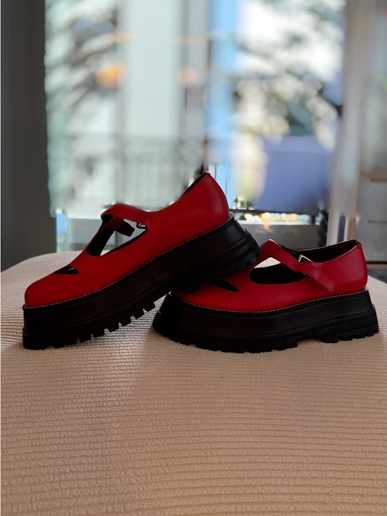 Burberry Shoes - Burberry Red Leather Chunky Mary Jane Shoes T-Strap Platform Lug Sole EU 35 / 5